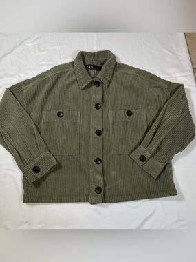 Zara Shacket Womens S‎ Green Corduroy Utility Cropped Button Front Boxy Fit